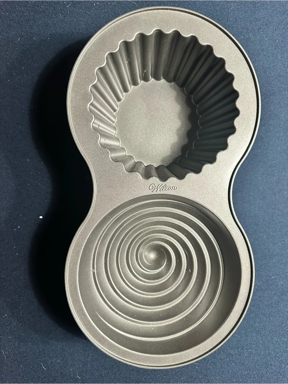 Wilton cupcake cake Baking Pan